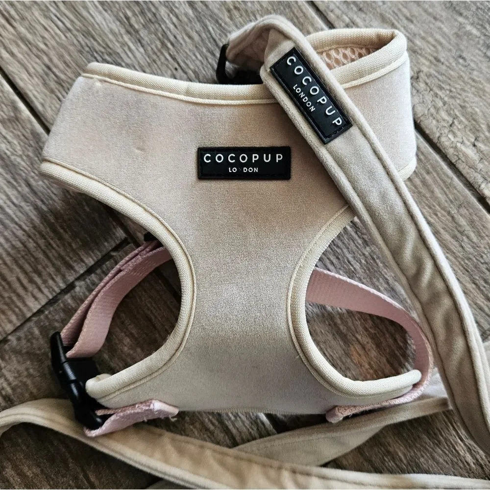 Cocopup Luxe Velvet Adjustable Neck Harness and Leash Set - Champagne Size XS
